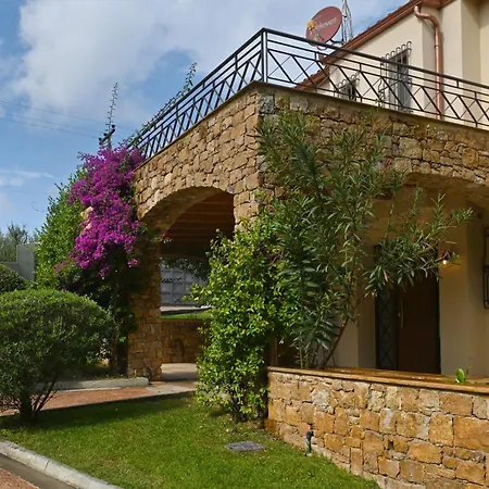 Villa Serenity Large Néoi Epivátai