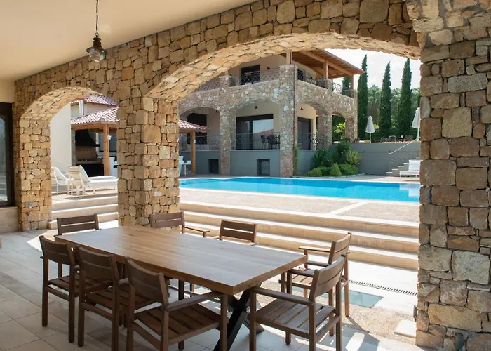 Villa Serenity Large Néoi Epivátai